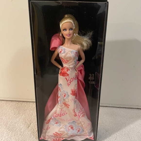 BARBIE-ROSE SPLENDOR-Pink Label Collection-2010-in Box-Collectible - Picture 2 of 3
